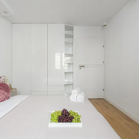 Apartamento Lumina I 3-room With Balcony I Near Mall Arkadia Varsóvia