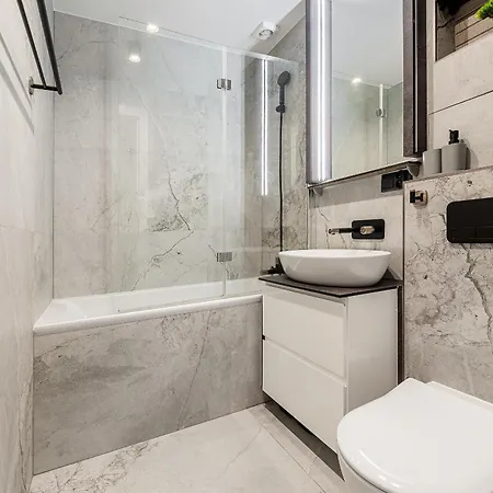 Apartamento Lumina I 3-room With Balcony I Near Mall Arkadia Varsóvia